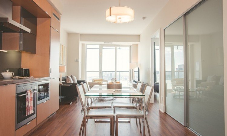 Bathurst-Suite-Furnished-Rentals-Toronto