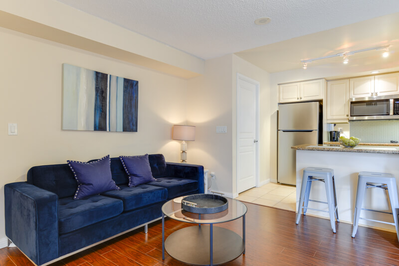 Dupont_Suite_Furnished_Apartments_Toronto
