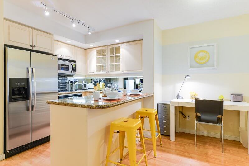 Victory_Suite_Furnished_Rentals_Toronto