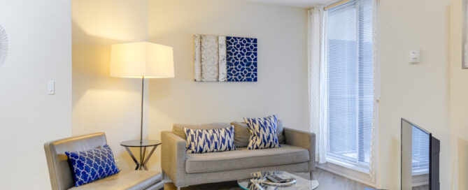 Symphony_Suite_Furnished_Apartments_Toronto